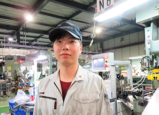 仕事風景/第二製造部　第3生産課所属　M.N　2022年10月入社