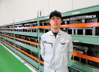 仕事風景/第二製造部 第3生産課所属　Y.Y　2022年3月入社